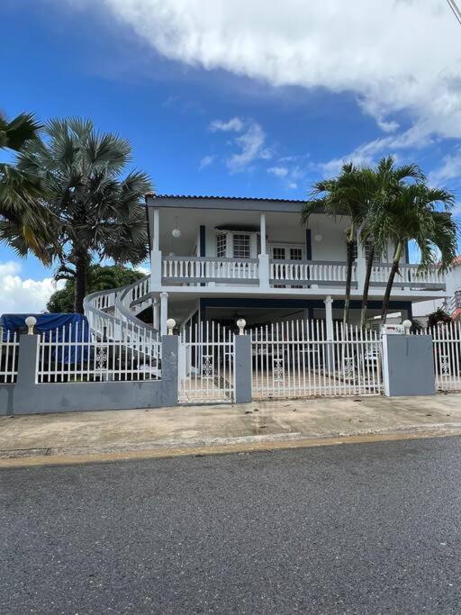 Mayaguez Spacious 3 Bedroom Villa エクステリア 写真